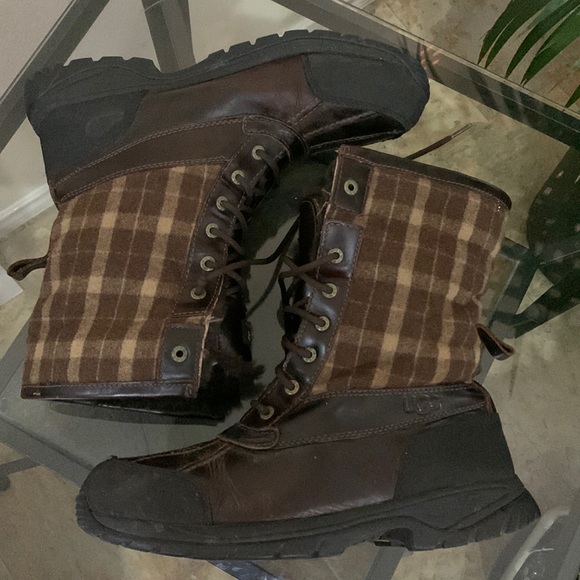 UGG ‘Butte’ Tartan Heavy-Duty WATERPROOF EVENT Plaid and Leather Boots - Picture 6 of 12